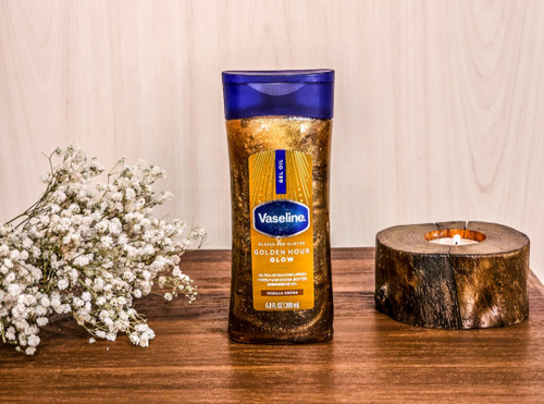 روغن بدن وازلین شاین