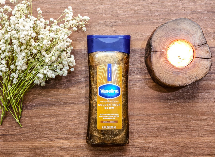 روغن بدن وازلین شاین