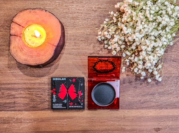 رژگونه کریمسون شیگلم