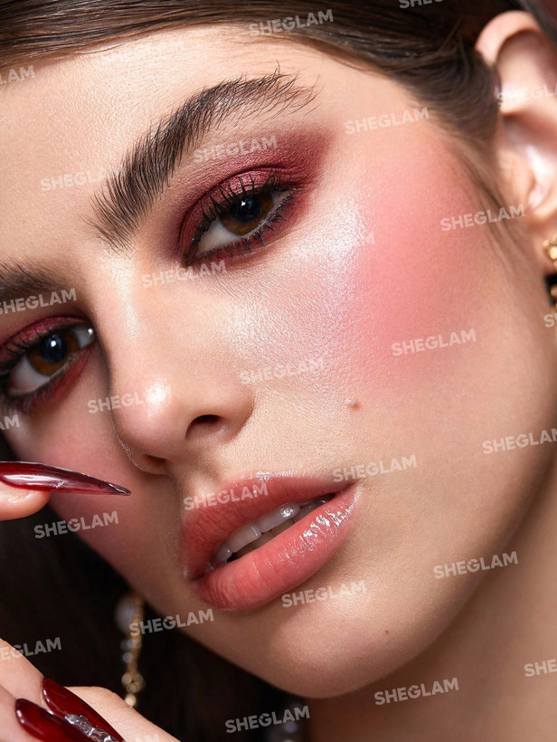 رژگونه کریمسون شیگلم